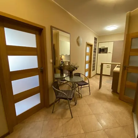 아파트 Apartament Darjan Garnizon *